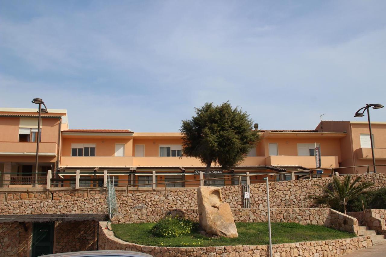 Borgo Spiaggia Vista Mare Isola Rossa Exterior foto