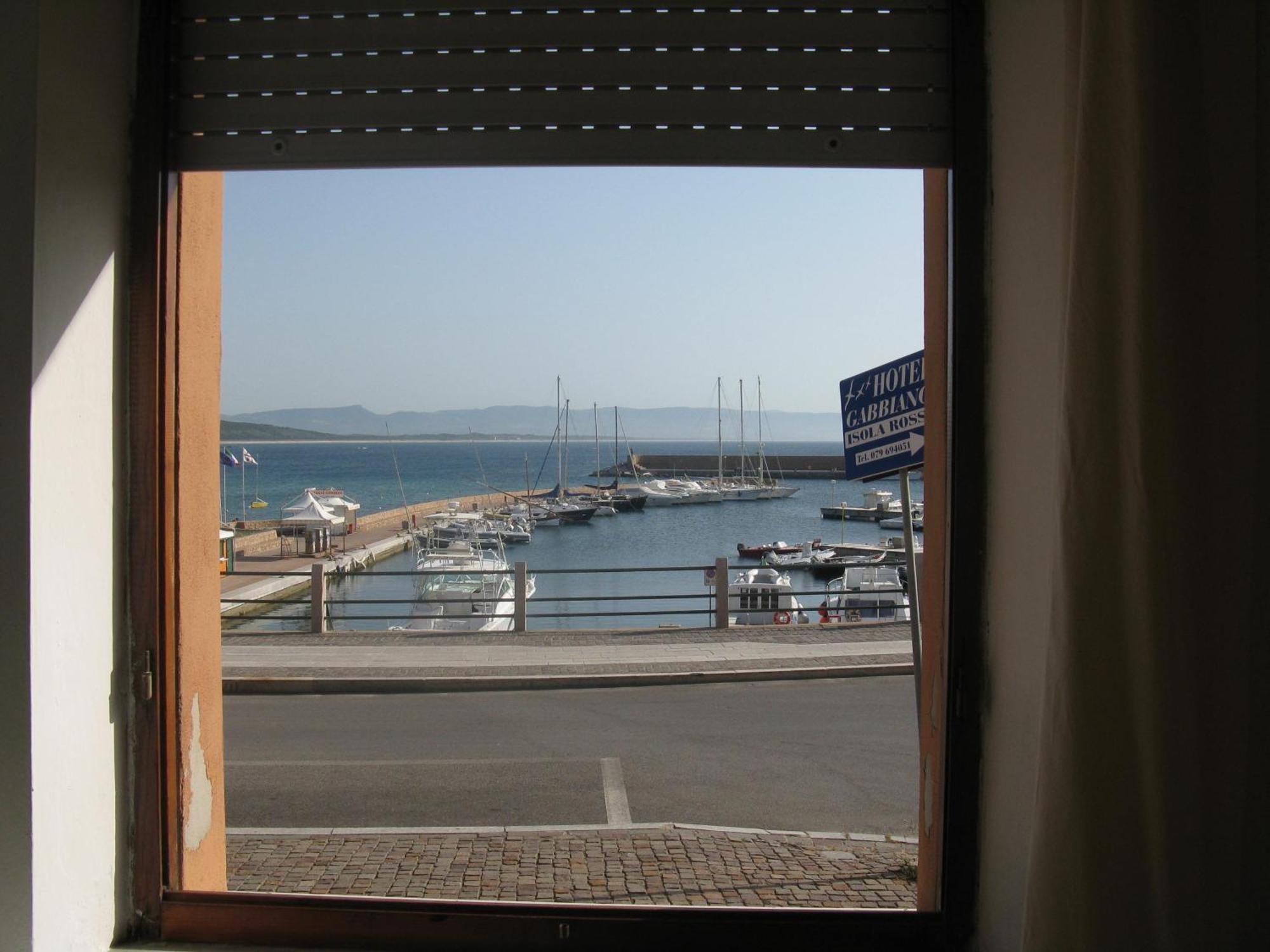 Borgo Spiaggia Vista Mare Isola Rossa Exterior foto